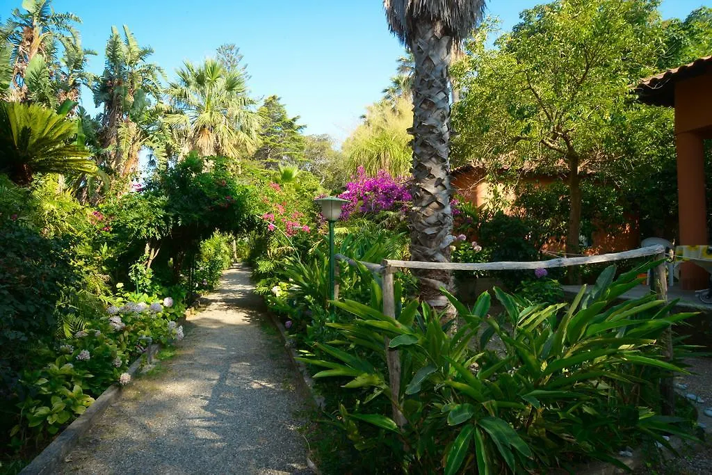 *** Aparthotel Residence Le Palme Garden San Giorgio  Italy