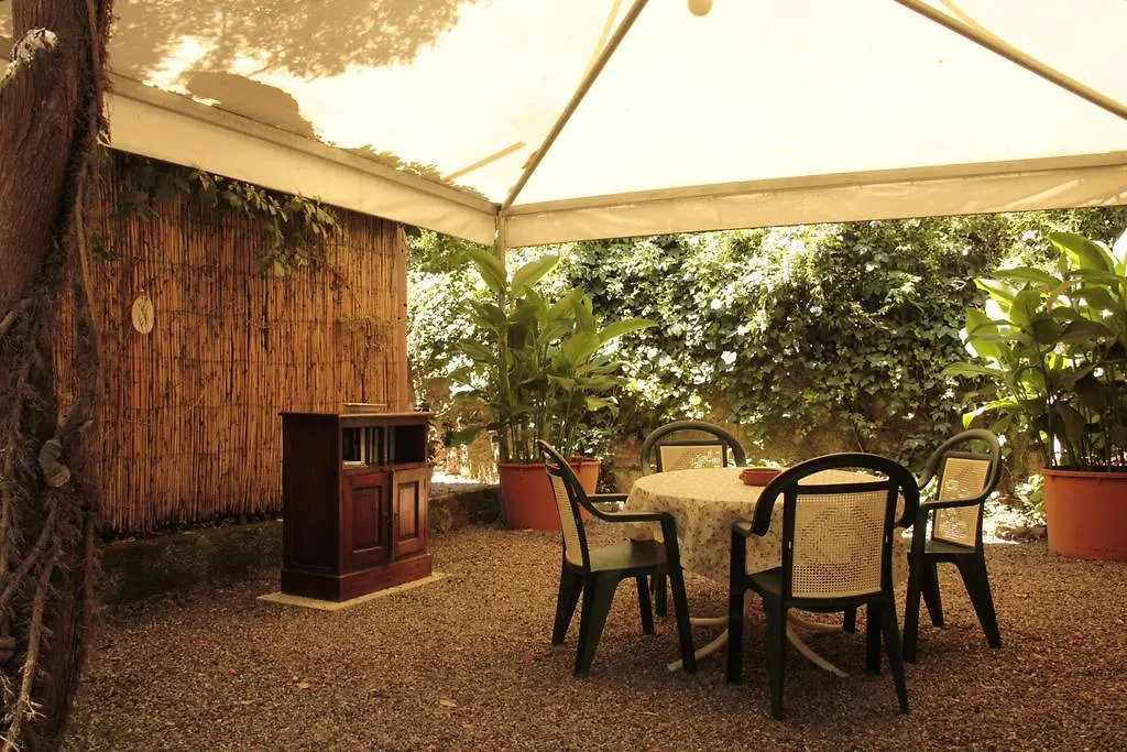 Residence Le Palme Garden San Giorgio  Aparthotel San Giorgio (Messina)